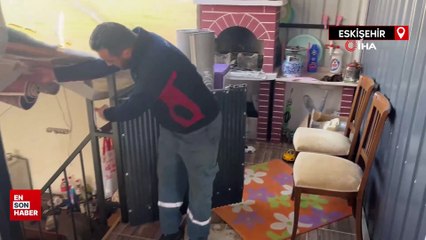 Eskişehir'de hırsızlar hem soydu hem de ev sahibinin köpeklerini öldürdü: Hırsızlık anları kamerada