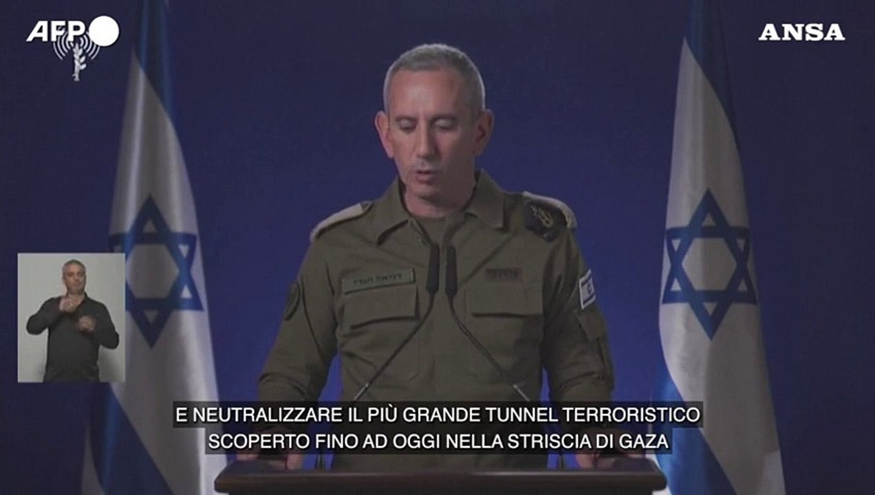 Gaza, Israele: "Scoperto un enorme tunnel vicino al valico di Erez"