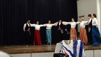 Το χορευτικό τών Μικρασιατών στη συγκέντρωση τών Ασσυρίων (βίντεο MAH05596)