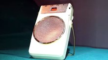 Sony TR 610 - Six transistor portable radio 1958