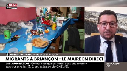 Que se passe-t-il à Briançon ? Une maison squattée et dévastée par des migrants, une propriétaire en larmes, le maire menacé ! Regardez le dossier de "Morandini Live" - VIDEO