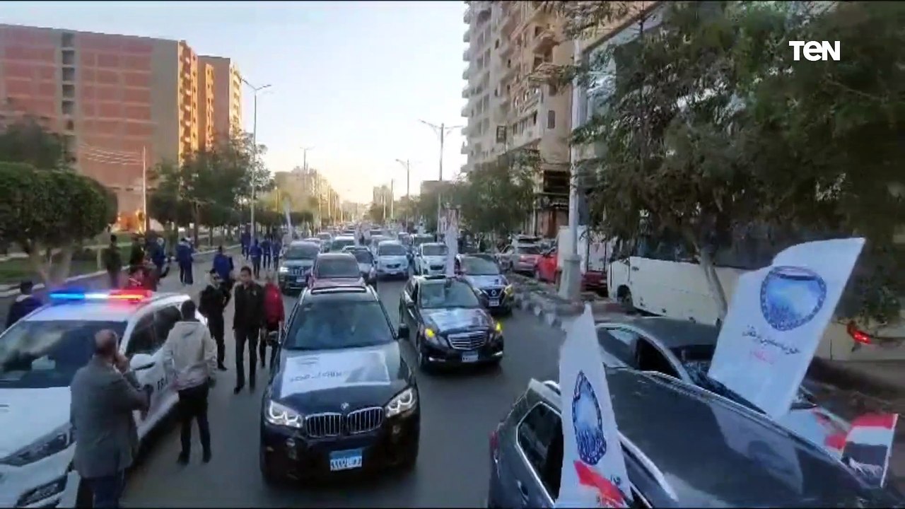 بالزغاريد وأعلام مصر مسيرة حاشدة  تجوب شوارع  محافظة الدقهلية  احتفالا بفوز الرئيس السيسي
