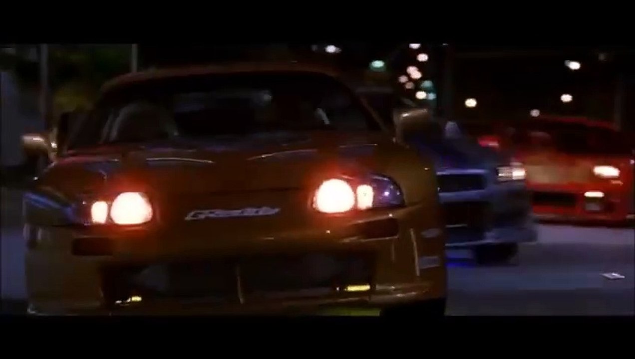 La carrera por los 6000 dólares el auto de Brian Rapido y Furioso 1 (2001) Brian corre en su Skyline Rápido y Furioso 2 (2003) Brian pelea con Roman Rápido y Furioso 2 (2003) Brian y Roman apuestan sus autos Rápido y Furioso 2 (2003) Veryfast