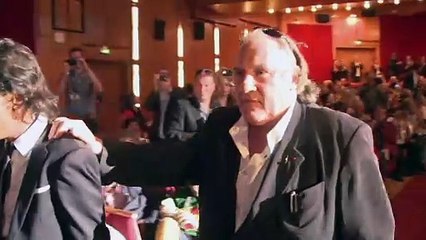 Museu de cera de Paris retira estátua de Gérard Depardieu