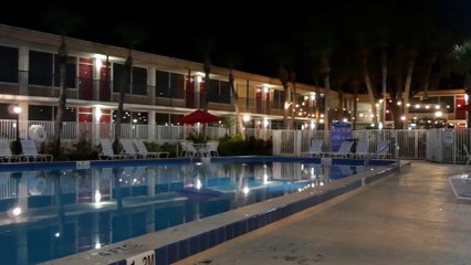 Full Tour of the Ramada by Wyndham Kissimmee Gateway (Kissimmee, FL) - 4K Travel VLOG & Review