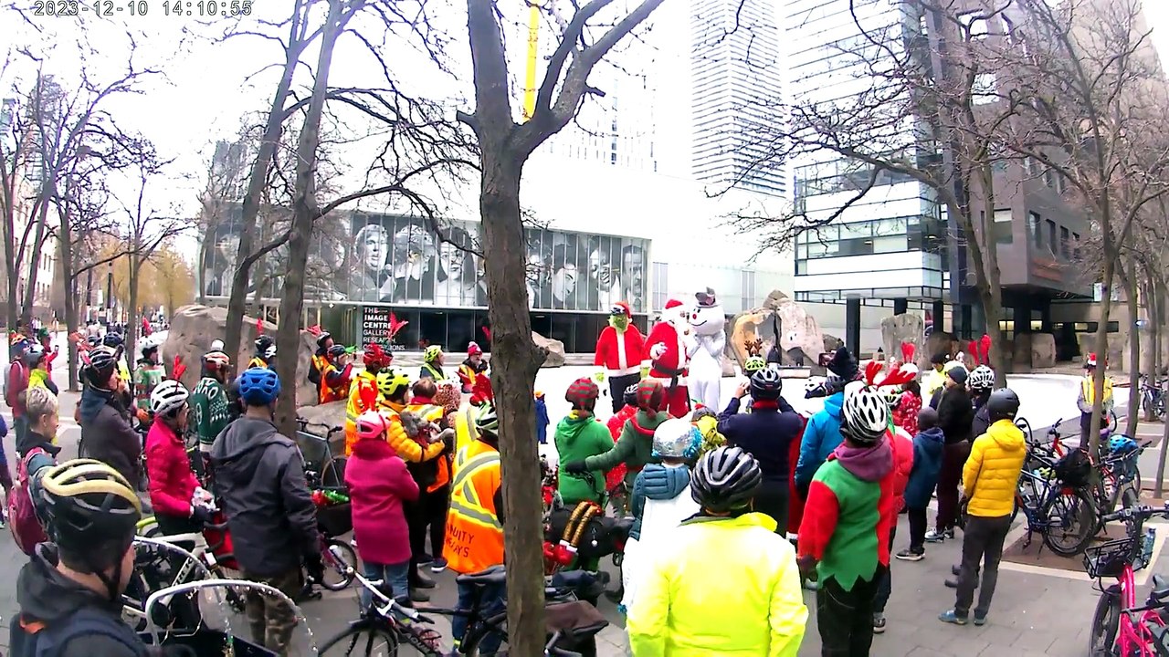Grinch ride for bike community and fun! (includes santa and the grinch)