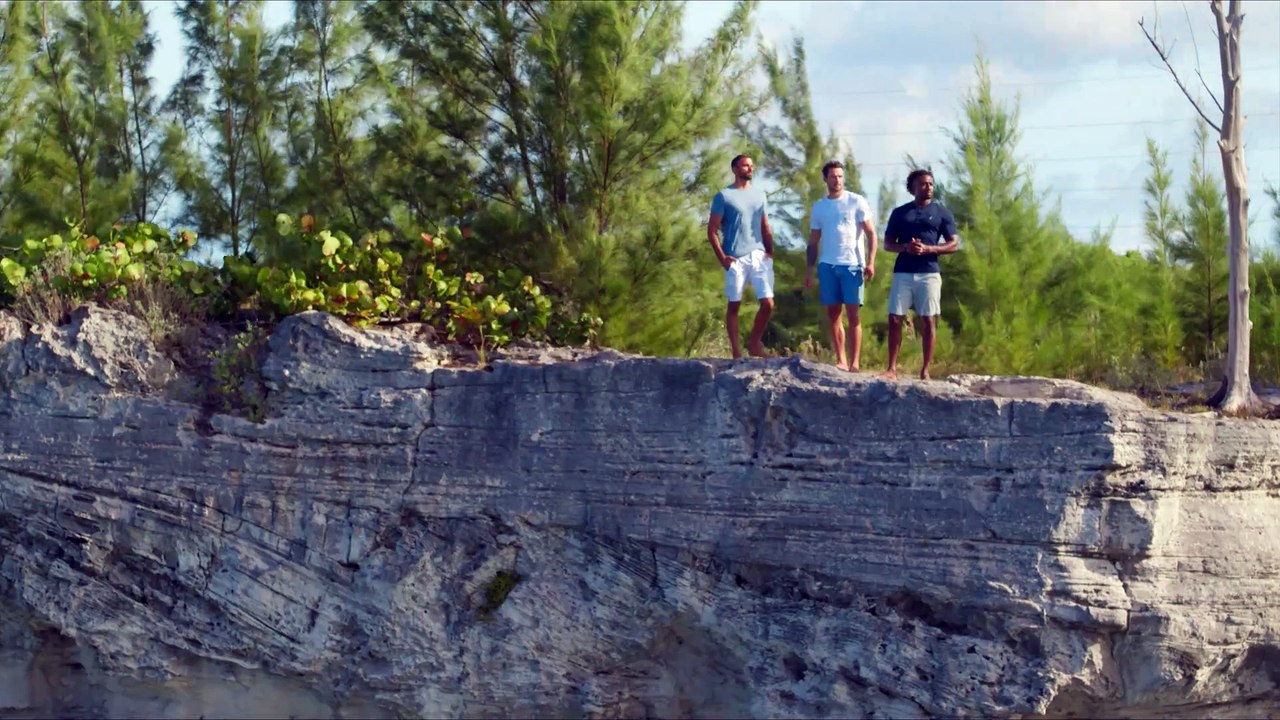 Amazoncom  Nautica Voyage Eau De Toilette for Men - Fresh Romantic Fruity Scent Woody Aquatic Notes of Apple Water Lotus Cedarwood and Musk Ideal Day Wear 33 Fl Oz  Beauty  Personal Care