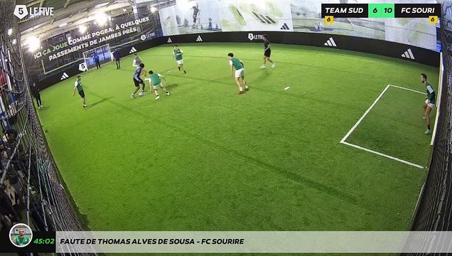 Faute de Thomas ALVES DE SOUSA - FC SOURIRE