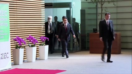 Japan warns North Korea missile could reach US