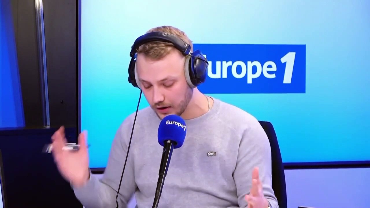 Les compromis sur la loi Immigration et le duel Hollande/Sarkozy : le zapping politique de Dimitri Vernet