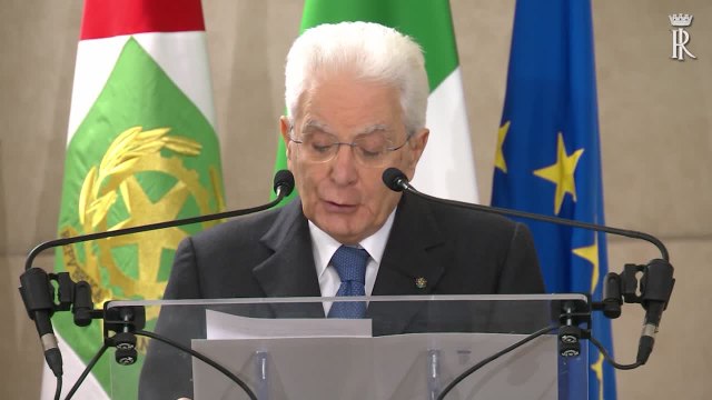 Mattarella su guerre e ambiente: A rischio la sopravvivenza del mondo