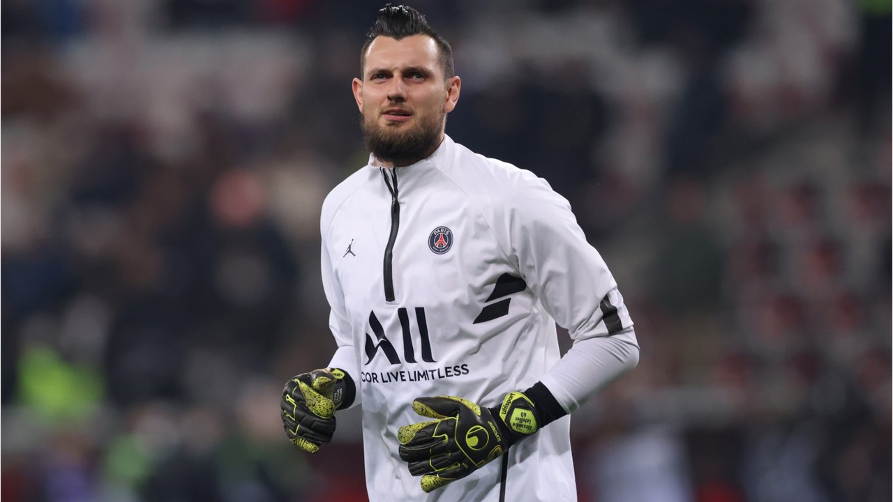 Voici PSG le gardien Alexandre Letellier séquestré chez lui avec sa