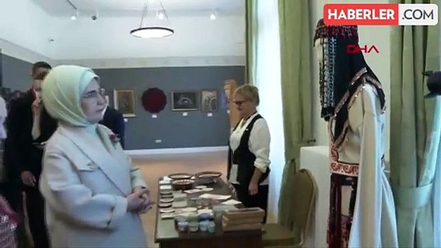 Emine Erdoğan, Macaristan Parlamento Binası ile Türk-Macar Kültür Yılı'na özel sergiyi gezdi