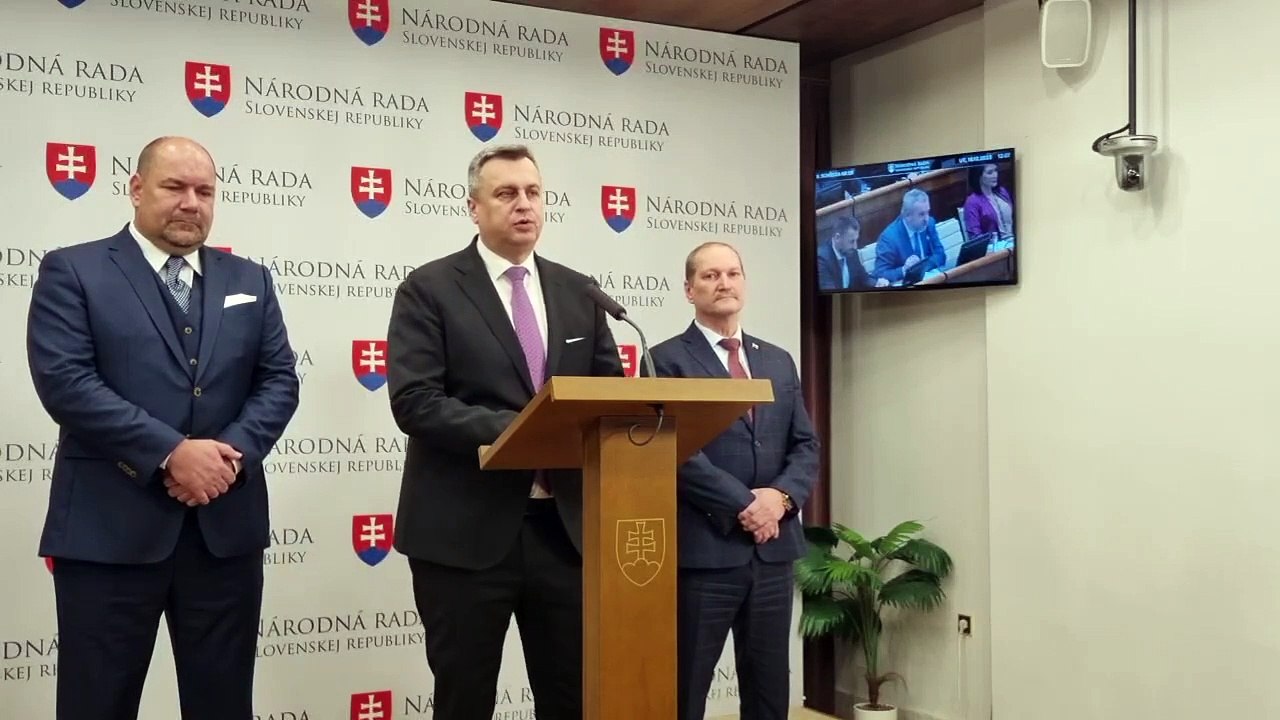 ZÁZNAM: A.Danko avizuje po vzniku rezortu viac peňazí na šport aj fond pre cestovný ruch