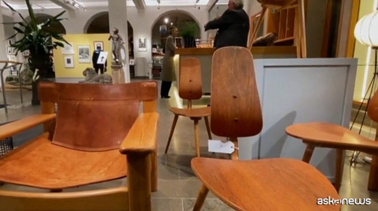 A Stoccolma asta di oggetti e arredi vintage di Ikea