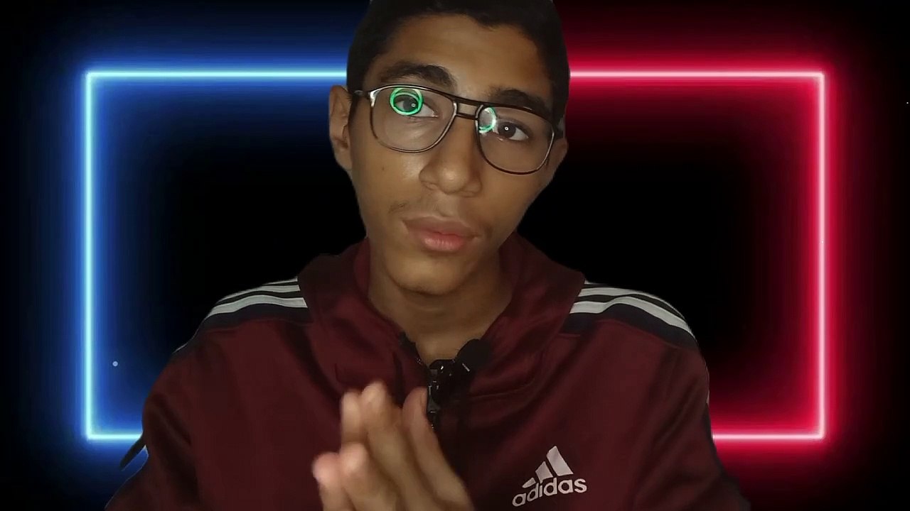 حياة ايلون ماسك منذ الصغر