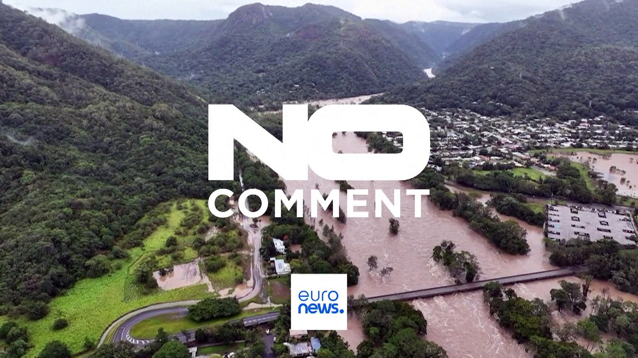 Wirbelsturm in Australien: Kajakfahrer retten Wallaby vor dem Ertrinken