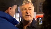 Furious Alec Baldwin clashes with anti-Israel mob in New York