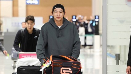 이정후 금의환향 "기대에 걸맞은 플레이로 보답할 것" / YTN