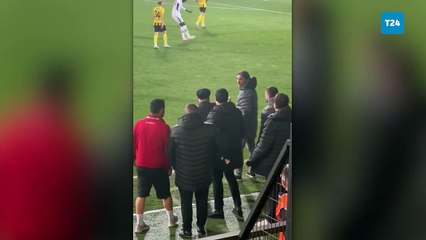 Yine hakem kararı, yine sahaya inen başkan