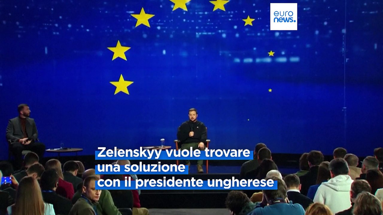 Zelensky: "Non sappiamo quando finirà la guerra. Ucraina la prossima stella dell'Ue"