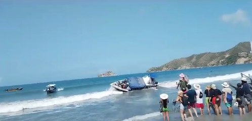 Lancha se hundió a pocos metros de playa en Santa Marta