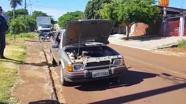 Homem e travesti são localizados dentro de veículo furtado e detidos pela Guarda Municipal