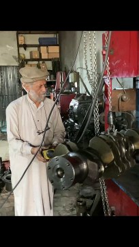 Crankshaft Grinding By Expert Man #crankshaft #crankshaftgrinding #shorts #ytshorts