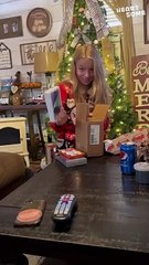 Heartwarming Surprise: Little Girl Receives an iPhone 14 this Christmas 🎁