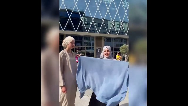Alman kadına Tesettür giymek ister misiniz? Diye soruldu bakın sonra neler oldu