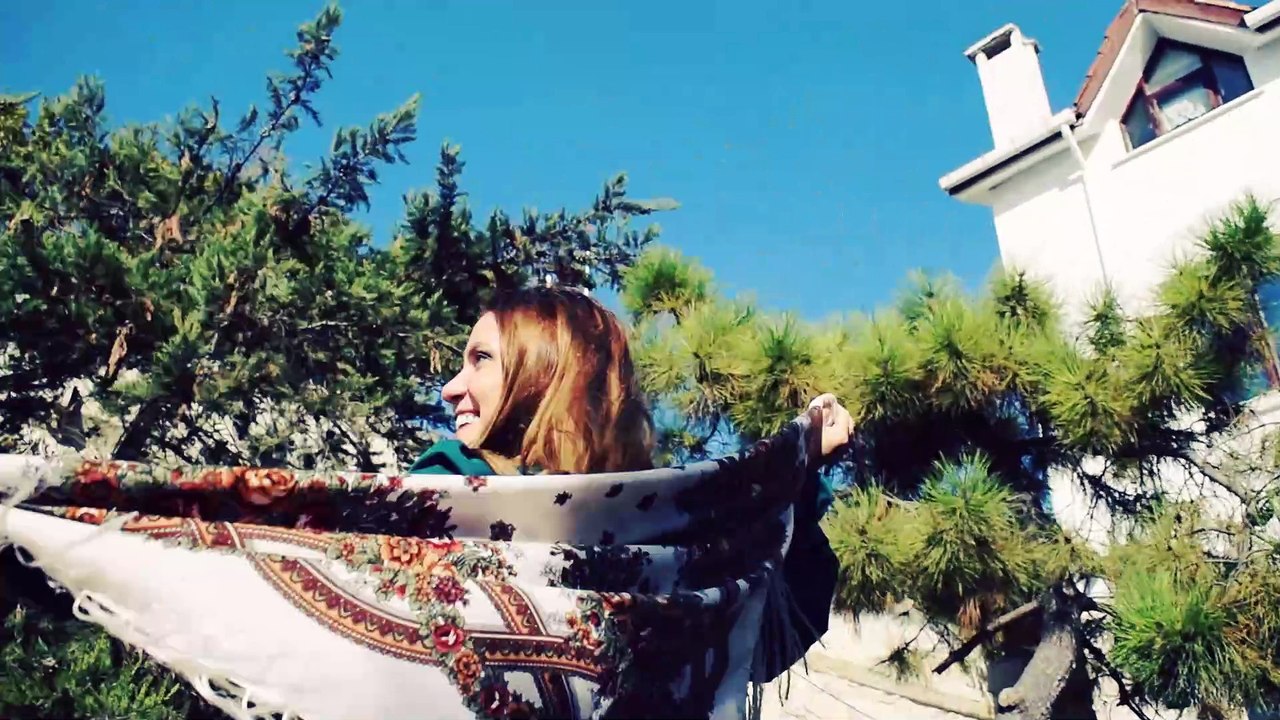 Dere Geliyor Dere - Rusça Uyarlama / Турецкая народная песня Течёт Ручей ПО-РУССКИ / Мария Юнал