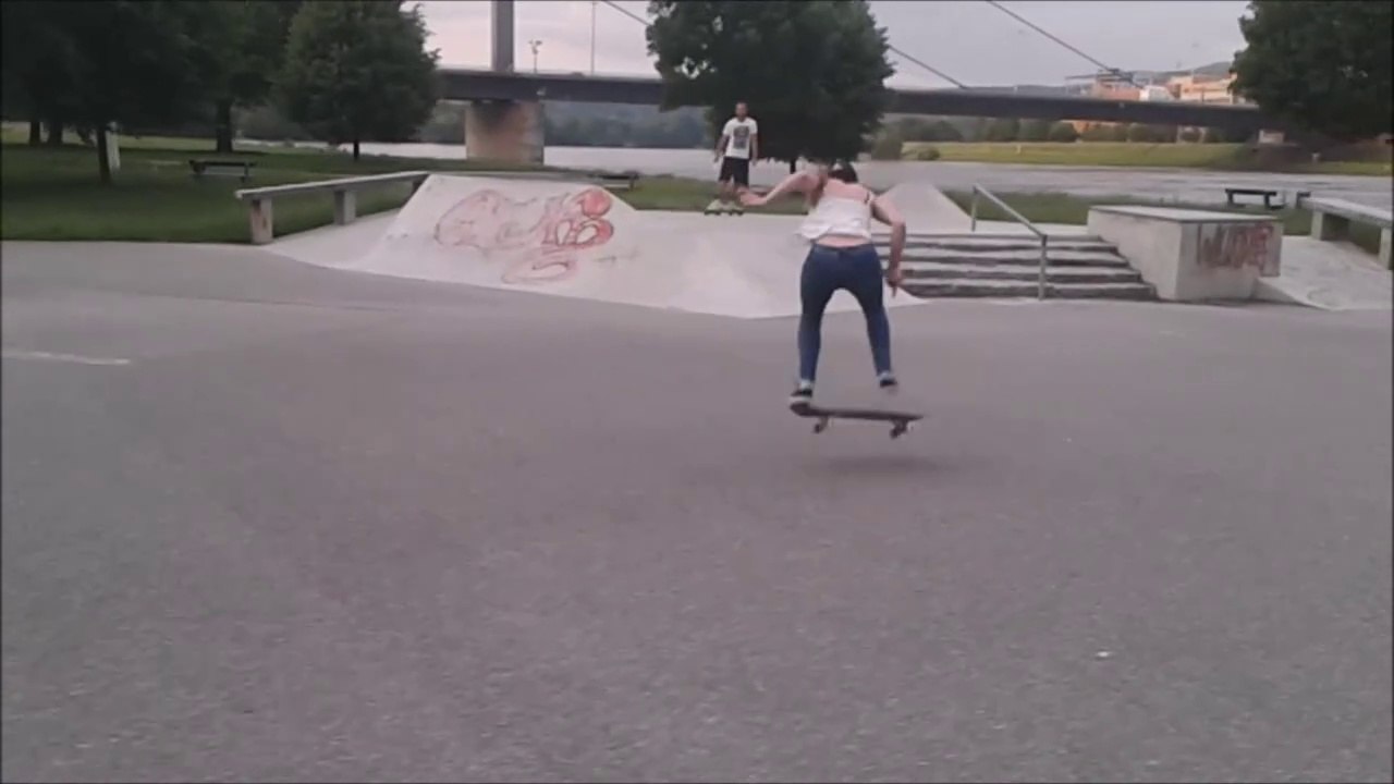 Skaten, Anne vertreibt sich die Zeit