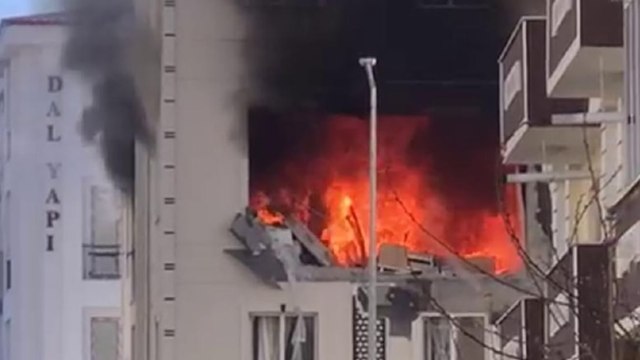 Kars'ta 5 katlı binada patlama