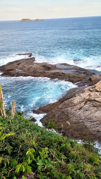 Praia do Peró: na mais mineira cidade do Rio, a praia desconhecida do povo das gerais