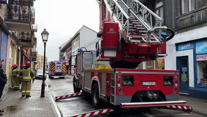 Zawalenie się części fasady kamienicy ulica Piekarska we Włocławku