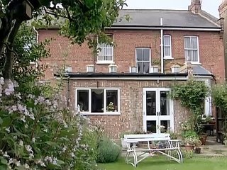 The Bill S16E56 Gentle Touch [Part 1]