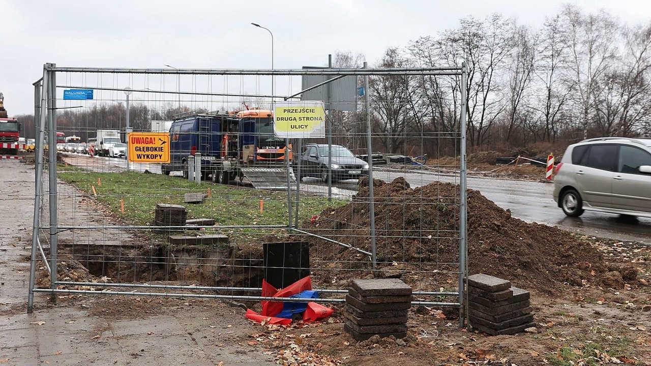 KRAKOW PRZEBUDOWA ULICY KOCMYRZOWSKIEJ