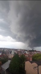 Скачать видео: VÍDEO: Trovoada e nuvem gigante assustam moradores de Cajazeiras