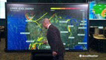 Storms to merge over Rockies, Plains