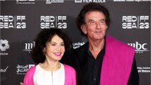 GALA VIDEO - Jack Lang et sa femme Monique, en couple depuis plus de 60 ans : “Il m’a séduite en…”