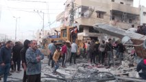 العربية ترصد جهود فرق الإسعاف للبحث عن ناجين بعد قصف إسرائيلي وسط رفح