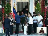 Pdte. Nicolás Maduro y Alex Saab se despiden tras un ameno encuentro en el Palacio de Miraflores