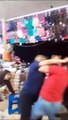 Por el amor de un hombre, dos mujeres se van a los golpes en una tienda en Cortés