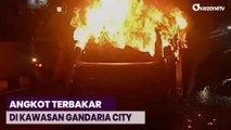 Detik-Detik Angkot Hangus Terbakar di Kawasan Gandaria City