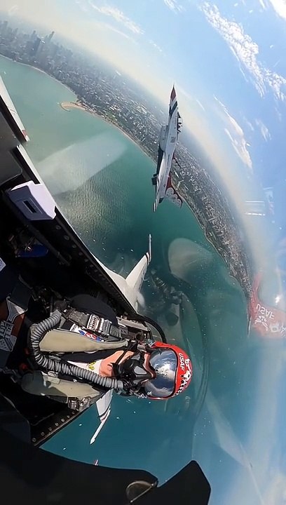 some Incredible cockpit footage of Thunderbirds - 2023 Demo Season