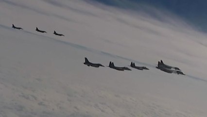 한미일, 美 B-1B 전략폭격기 연계한 연합공중훈련 / YTN