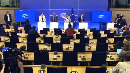 Ok Ue al Patto migranti e asilo, nuove procedure screening e solidariet?