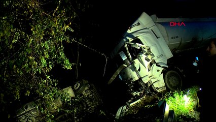 Sarıyer'de tır kamyona çarptı