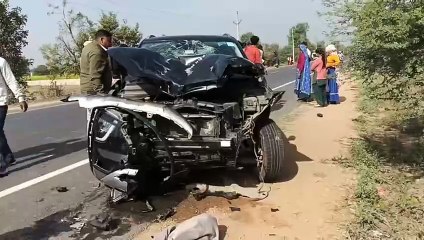 अलवर-सिकंदरा मेगा हाईवे मार्ग स्थित ढिगावडा के समीप सड़क दुर्घटना