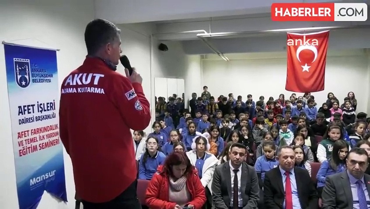 Ankara Büyükşehir Belediyesi ve AKUT, Polatlı'da Afet Farkındalık Eğitim Semineri Düzenledi